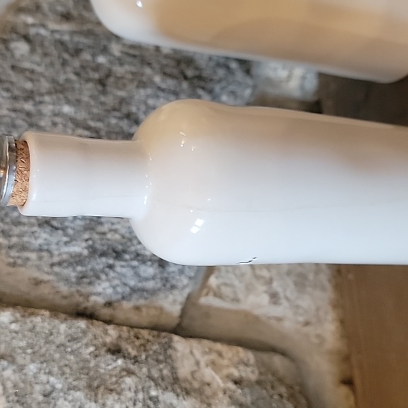 Rae dunn typewriter oil and vinegar set - Picture 3 of 6